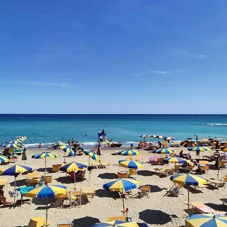 Апартаменты Parco Del Mare - Relax Near The Sea And Centre *